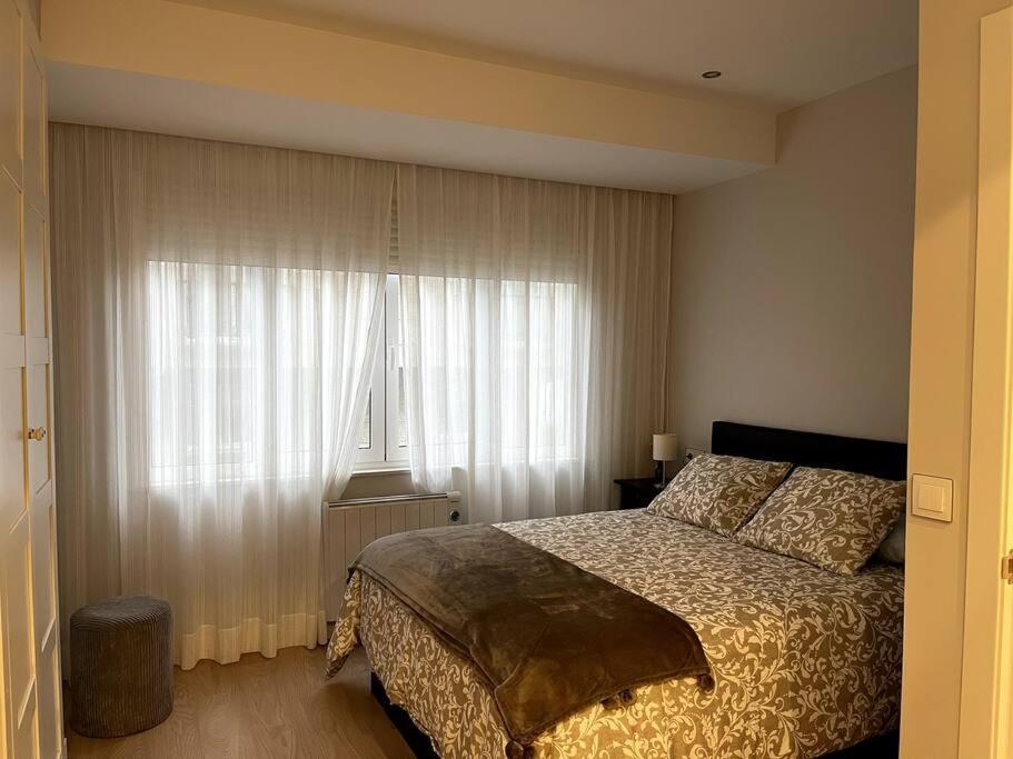 Piso En El Centro De Ferrol Recien Reformado. Apartment Екстериор снимка
